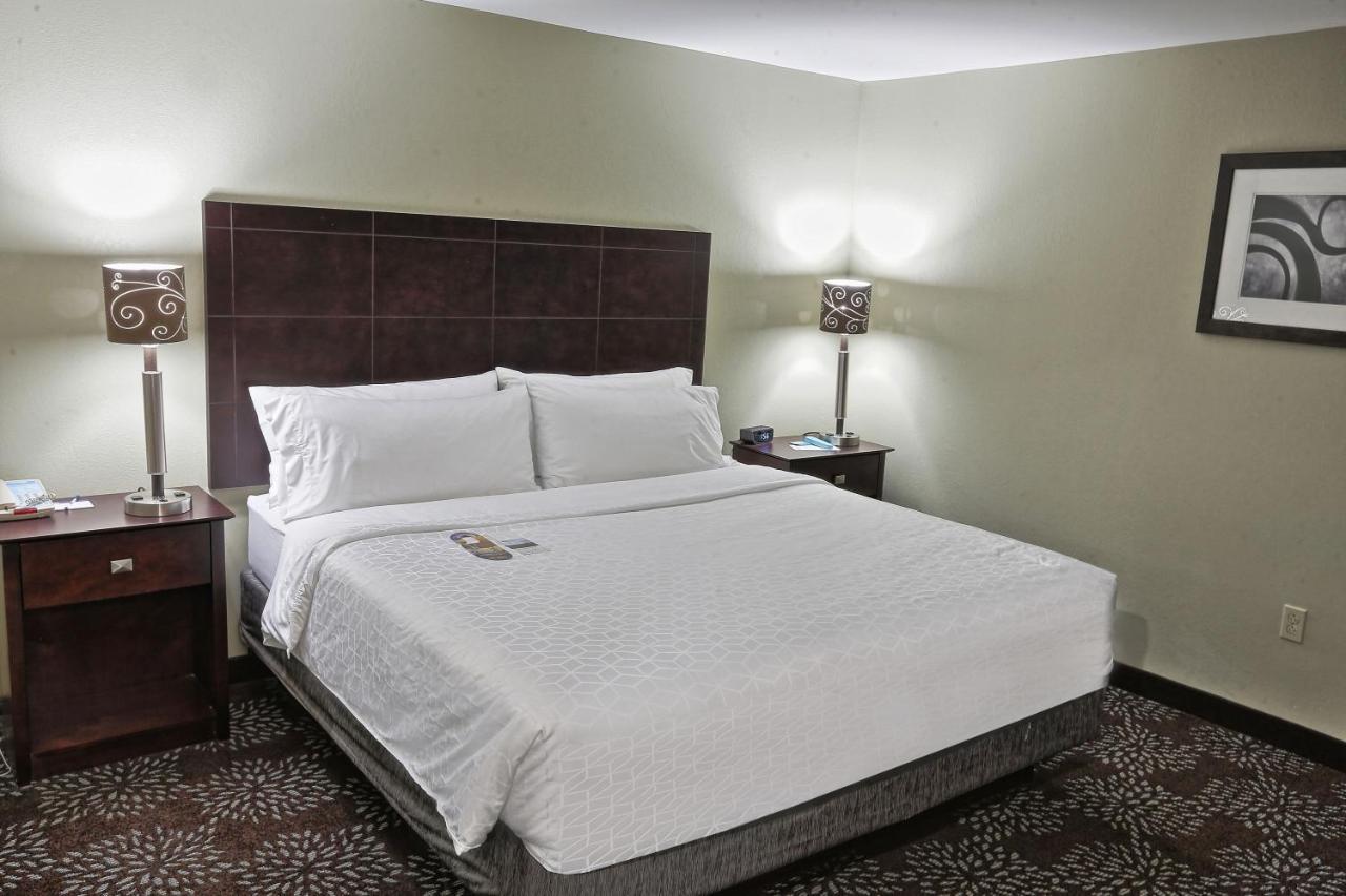 Holiday Inn Express Pittsburgh West - Greentree, An Ihg Hotel Crafton Eksteriør billede