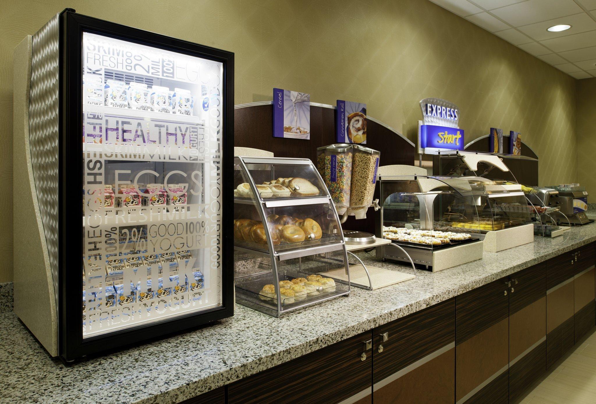 Holiday Inn Express Pittsburgh West - Greentree, An Ihg Hotel Crafton Eksteriør billede
