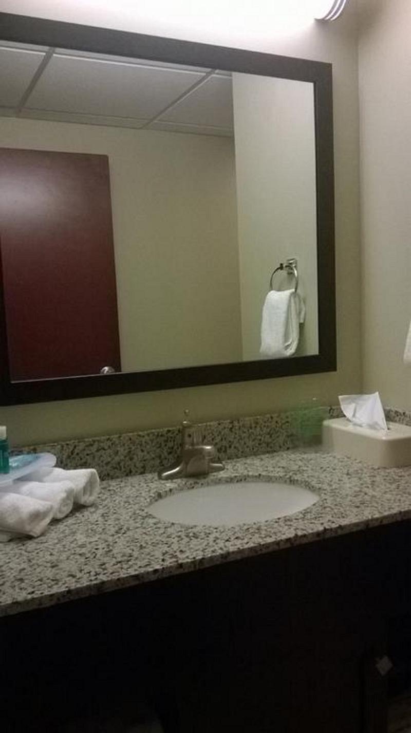 Holiday Inn Express Pittsburgh West - Greentree, An Ihg Hotel Crafton Eksteriør billede